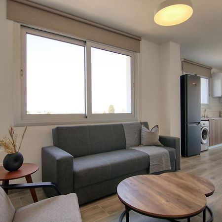 Phaedrus Living Coral Suites Aquatic Ларнака Екстер'єр фото